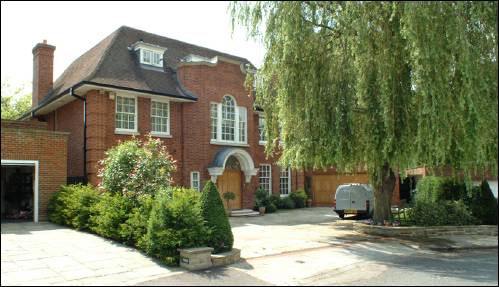03 Winnington Close